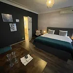 Hotell In De Witte Dame Bar Kitchen 4*