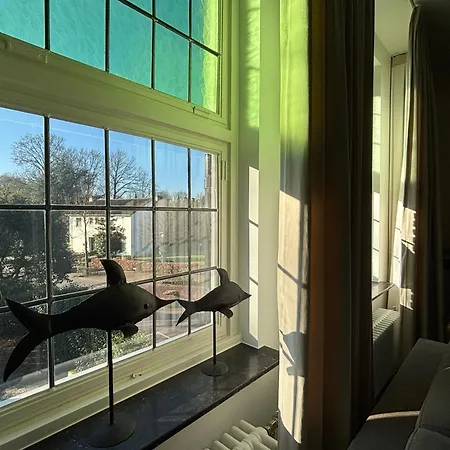 In De Witte Dame Bar Kitchen Hotel 4*