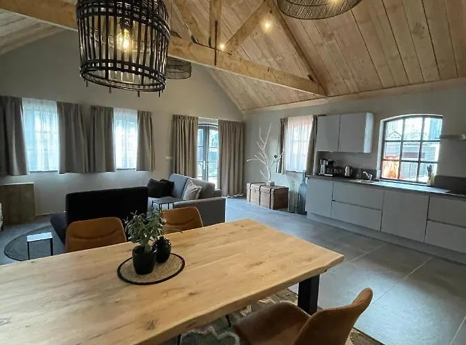 In De Witte Dame Bar Kitchen Grubbenvorst