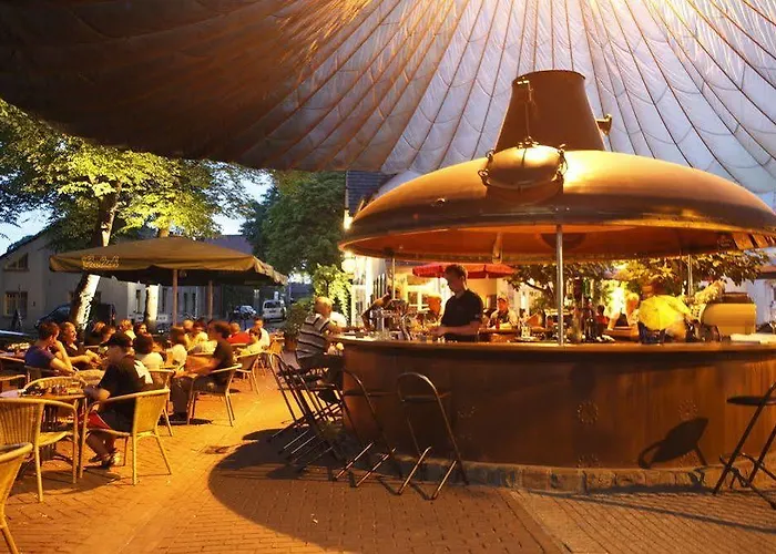 In De Witte Dame Bar Kitchen Hotel