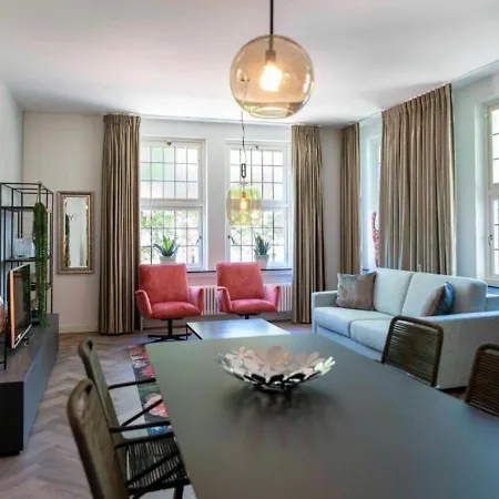 Hotel In De Witte Dame Bar Kitchen Grubbenvorst
