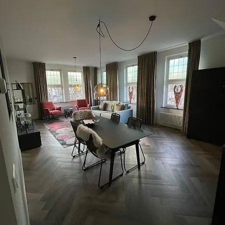 Hotel In De Witte Dame Bar Kitchen