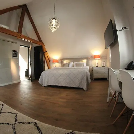 In De Witte Dame Bar Kitchen Hotel 4*