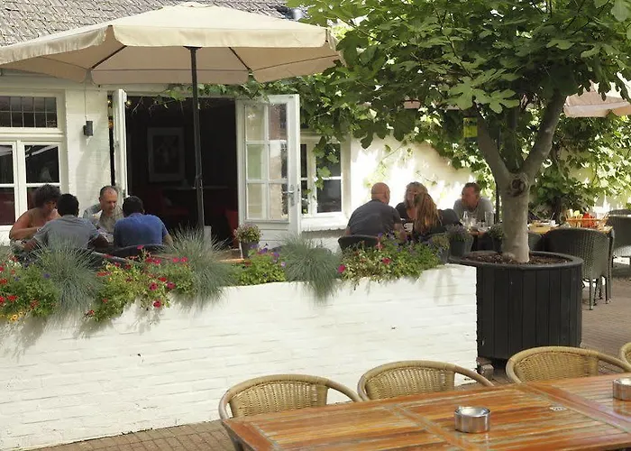 In De Witte Dame Bar Kitchen Hotel 4*