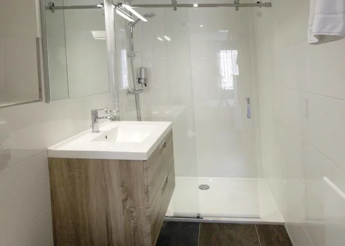 In De Witte Dame Bar Kitchen 4*